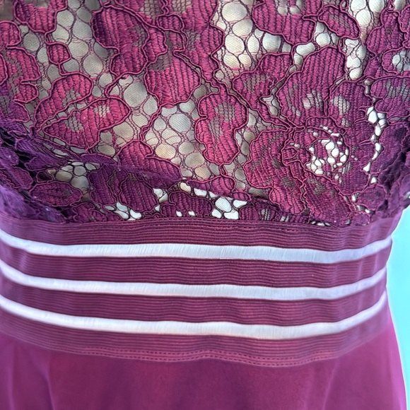 ❤️3/$30 Speechless Dress - Picture 4 of 10